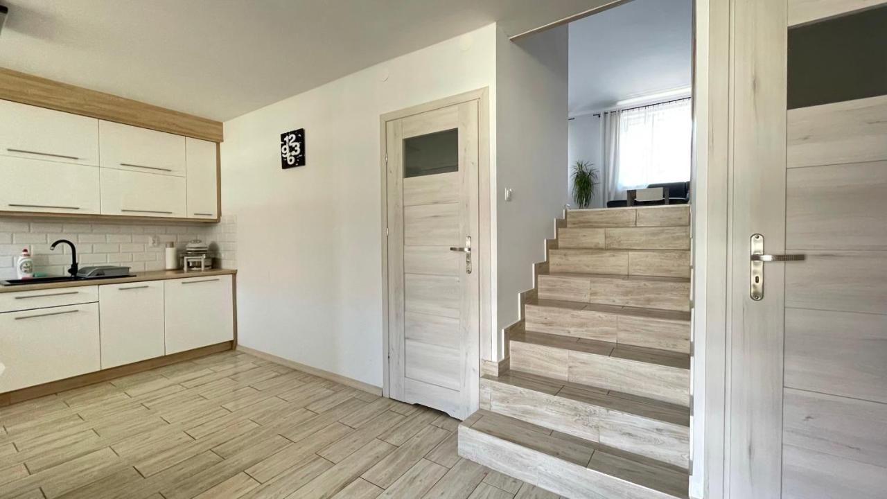 Apartament Laura Hel Exterior foto